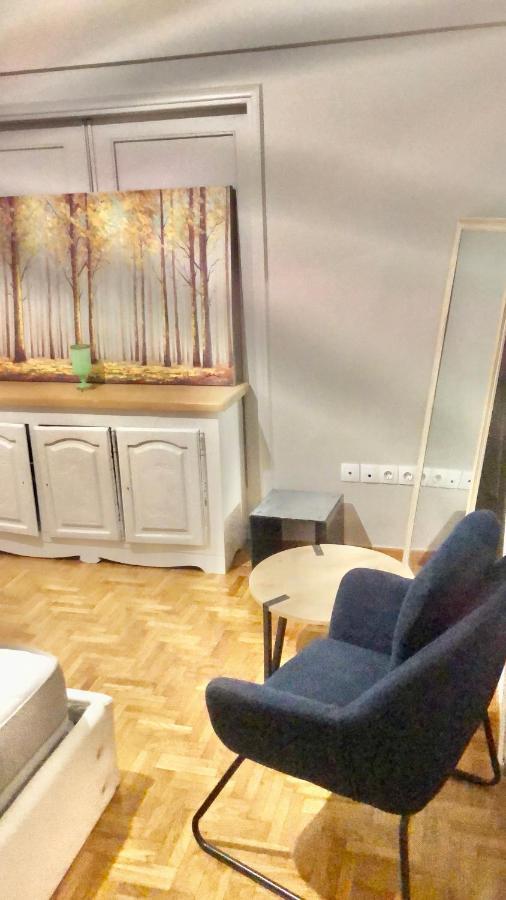 Economy Shared Apartment C In Central Athén Kültér fotó